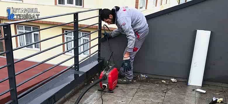 İstanbul Tesisat: Robotla Tıkalı Boru Açma Servisi tesisat tespiti