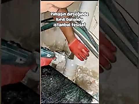 Üsküdar Otelde pis su borusu kırığı bulan tesisatçı